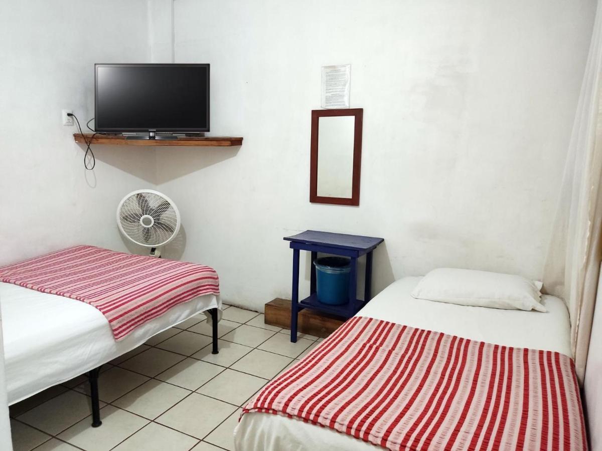 Hostal Zipolite Arteaga Oaxaca Kültér fotó
